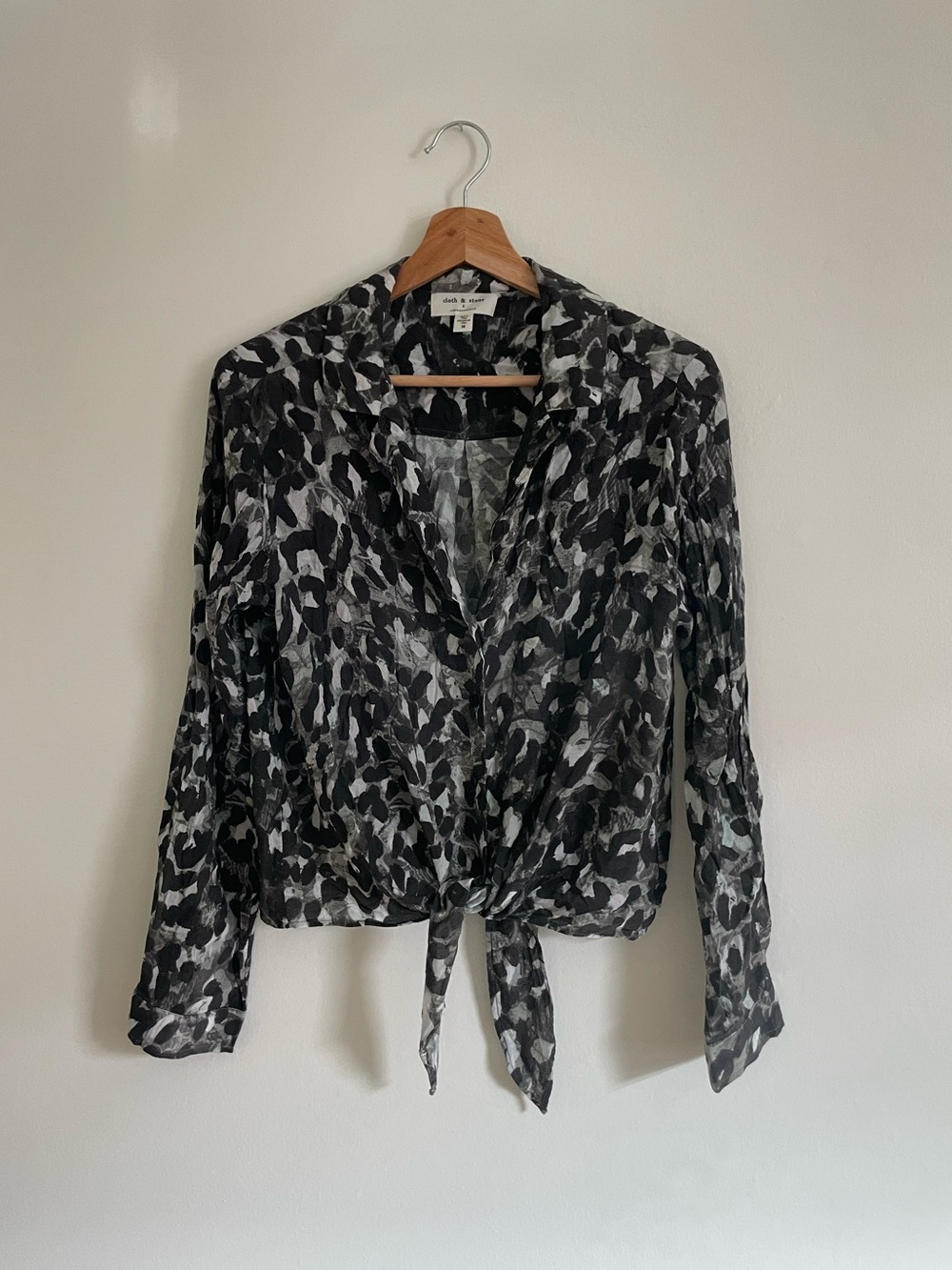 Anthropology- Cloth and Stone tie front printed top.